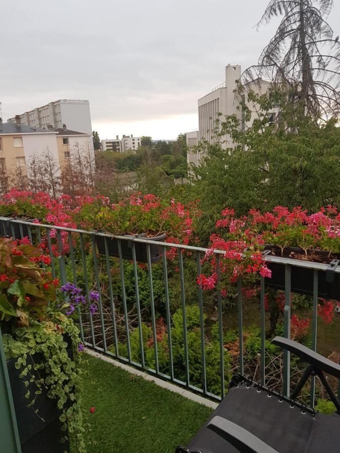 Chambre à louer dans un appartement proche du centre-ville Nevers Extérieur photo